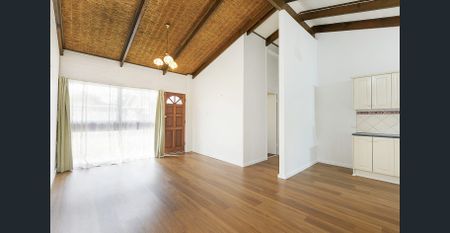 Two Bedroom Unit - Easy Location - Photo 5