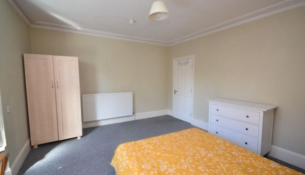 13 Hillsborough Avenue, EX4 6BW (x6) - Photo 1