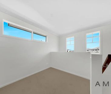 “PRIME LOCATION !!” - Photo 1