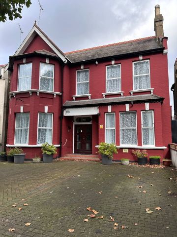 Room in a Shared House, Walm Lane, NW2 - Photo 2