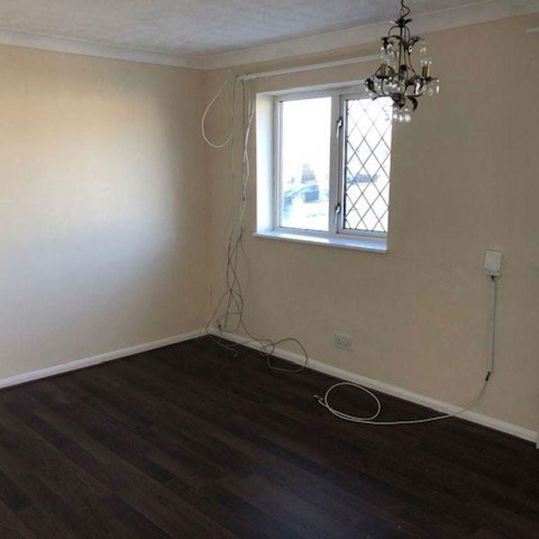 3 bedroom house to rent - Photo 1