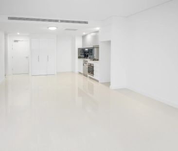 Modern Apartment By The River - Photo 1