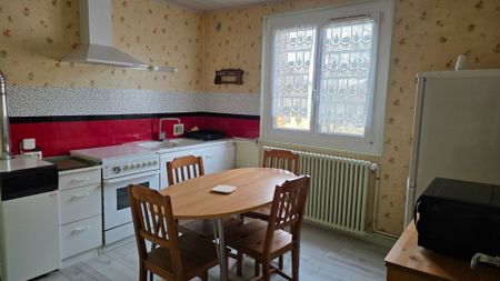 Location Appartement 3 pièces 56m² - Photo 3