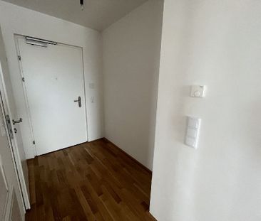 Charmante 2-Zimmer-Wohnung mit Loggia und schönem Ausblick - Photo 3