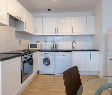 1 bedroom flat to rent - Photo 6