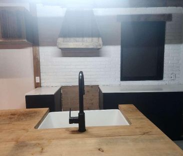 Luxueux logement 4 1/2, centre-ville de Joliette sur rue Saint-Louis - Photo 2