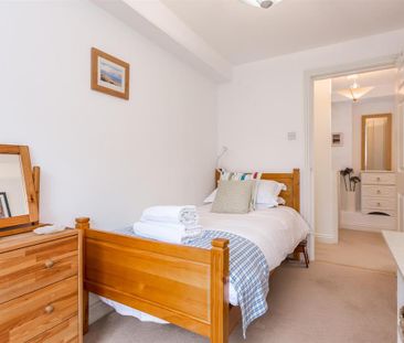 2 bedroom townhouse to rent - Photo 5