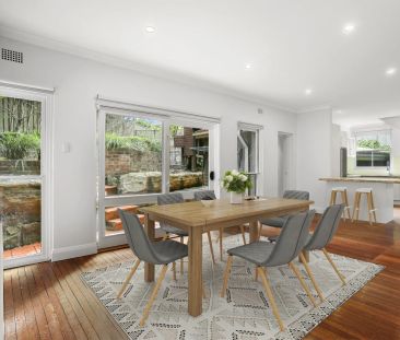 Spacious Family Home in Leafy Castlecrag - Photo 5