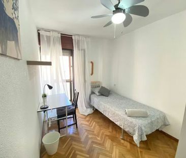 Calle de Simancas, Madrid, Community of Madrid 28029 - Foto 4