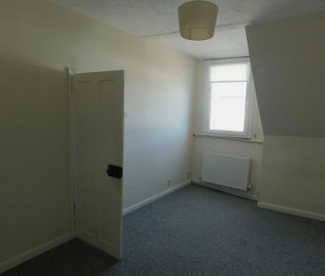 High Street, Battle - £1,050pcm - Photo 4