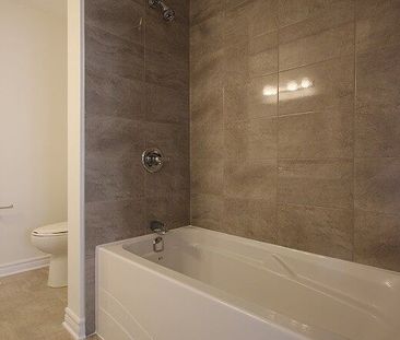 536 lilith street - Photo 4