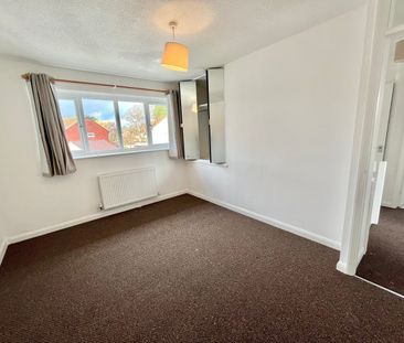 Bilberry Grove, Taunton, Somerset - Photo 5