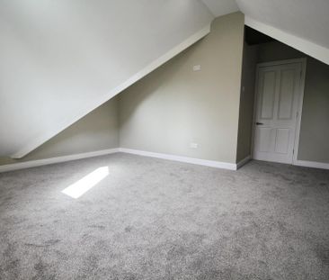 4 bedroom detached house to rent - Photo 4