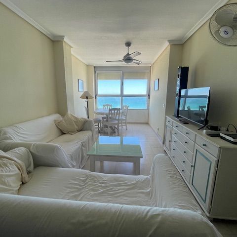 Apartamento de alquiler en Avenida de Niza, Playa de San Juan - Photo 1