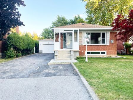 For Lease - 316 Gells Road Unit# Upper, Richmond Hill, Ontario - Photo 3