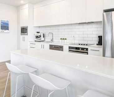 Modern Ground-Floor Apartment with Dual Access - Photo 4