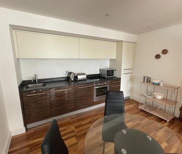 1 bedroom apartment to rent - Photo 3