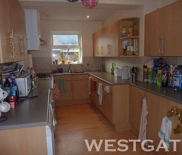 7 Bed - Norris Road, Uni Area - Photo 1