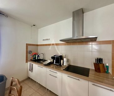 Location Appartement 3 pièces 65m² CARCASSONNE 11000 - Photo 3