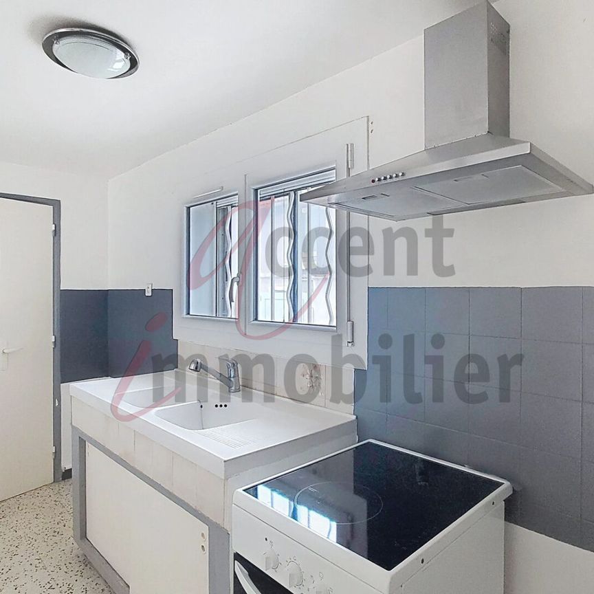 Saint-Remy : Maison T2 Bis avec terrasse, garage et parking, - Photo 1
