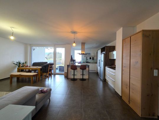 Pepöckstraße: Moderne 3-Zimmer-Wohnung mit Eigengarten im 1. OG in Gmunden – nur 5 Gehminuten zum Baden - Photo 1