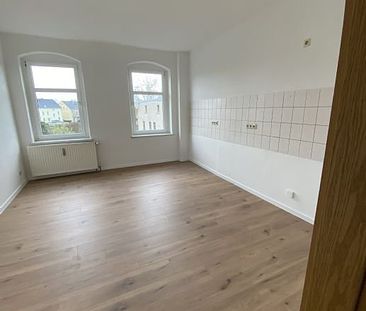 SchÃ¶ne gerÃ¤umige 2 Raum Wohnung in Zwickau, Oberplanitz ab sofort zu vermieten - Photo 6