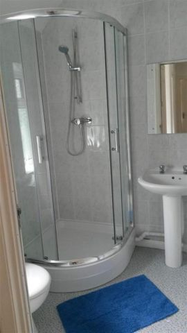 5 bedroom semi-detached house to rent - Photo 5