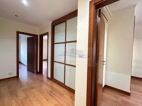 Apartamento T4 em Lisboa - Foto 1