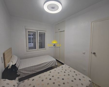 3 BEDROOM APARTMENT - GUARDAMAR DEL SEGURA - Photo 2