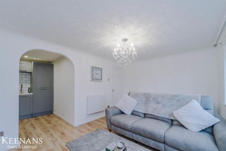 Village Court, Whitworth, Rochdale - Photo 2