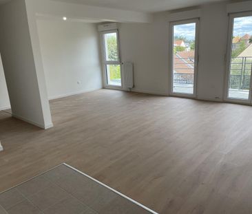 Location Appartement 2 pièces 62m² VERNEUIL SUR SEINE 78480 - Photo 2