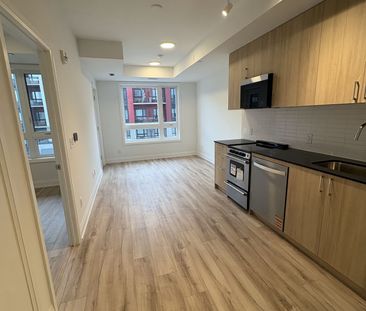 For Lease - 3250 Carding Mill Trail Unit# 322, Oakville, Ontario - Photo 4