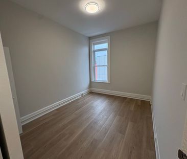 For Lease - 172.5 Hunter Street Unit# 4, Peterborough, Ontario - Photo 2