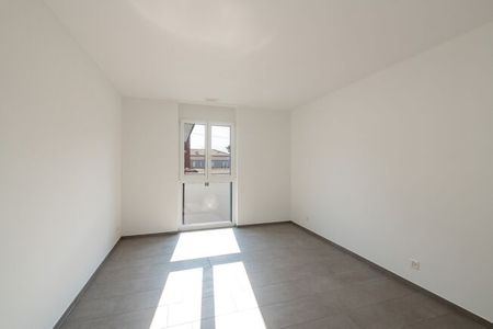 Apartment - Photo 2