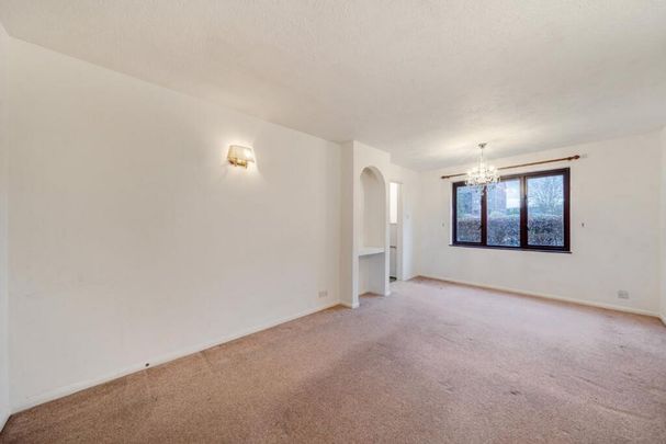 2 bedroom property to rent - Photo 1