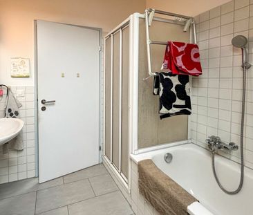 4.5 Zimmer, 110 m², 2. Stock - Photo 1