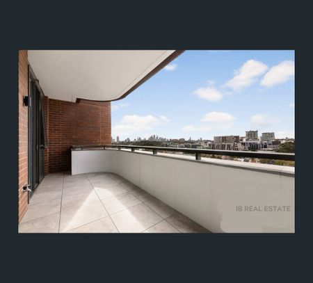 905/32 Ebsworth Street, Zetland, NSW 2017 - Photo 2