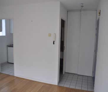 Location Appartement 1 pièce 24m² - Photo 6