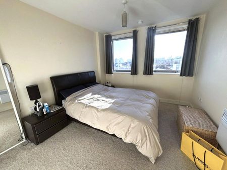 2 bedroom apartment to rent - Photo 5