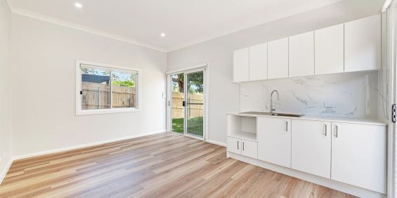 Near New One-Bedroom Granny Flat in Ultra-Convenient Location - Photo 3