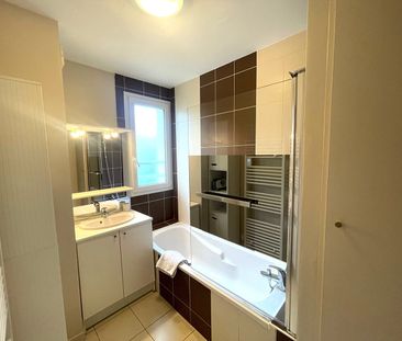 Location Appartement 3 pièces 69m² - Photo 1