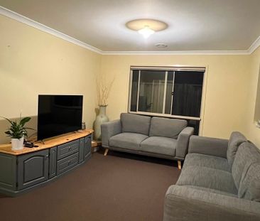 Point Cook - Photo 1