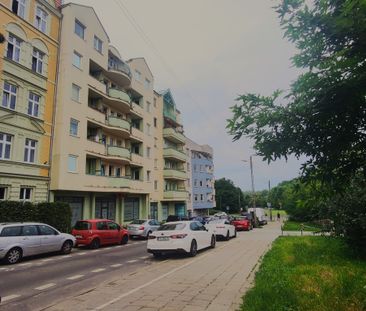 2 pokoje - balkon - osobna kuchnia - Photo 4