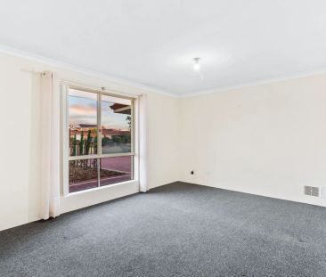 37A Admiralty Crescent, Halls Head. - Photo 3