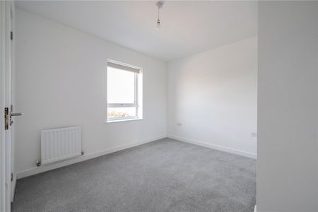 3 bedroom house to rent Elder Drive, Houghton Regis, Dunstable, Bedfordshire, LU5 - Photo 4