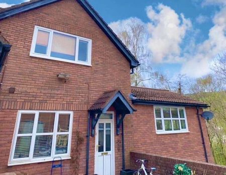 Tudor Gardens, Machen, Caerphilly, CF83 - Photo 4