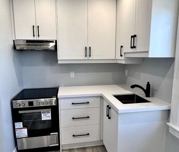 For Lease - 16 Nassau Street Unit# 2, Oshawa, Ontario - Photo 6