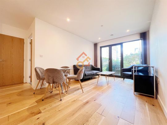 28 Castlebar Park, London, W5 - Photo 1