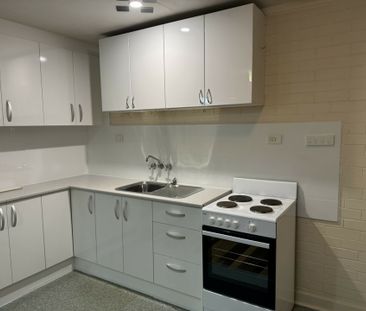 8/24 Rowell Street, Zillmere QLD, Belconnen - Photo 1