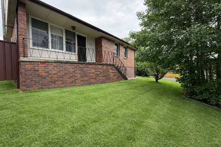 Family Living in Prime Penrith Location - Photo 4